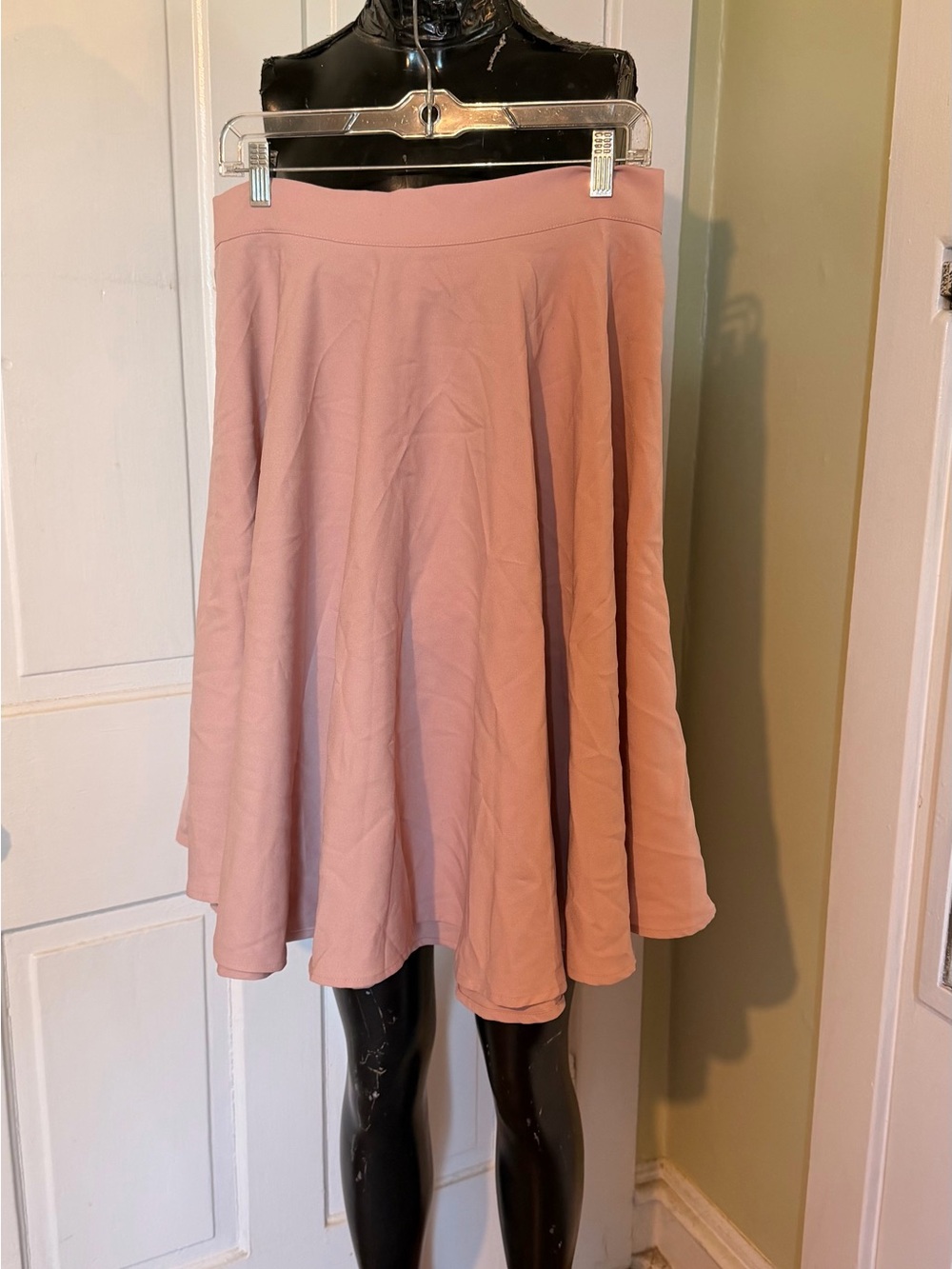 SHEIN Dusty Pink Midi Skirt - Size Large